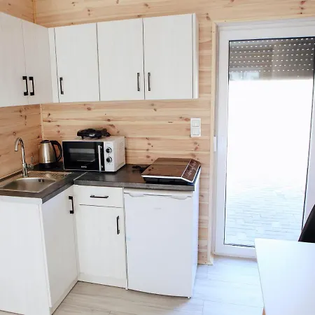 別荘 Apartamentowe Dalia サルビノボ