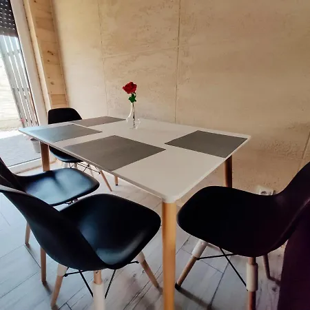 Apartamentowe Dalia Ferienhaus Sarbinowo