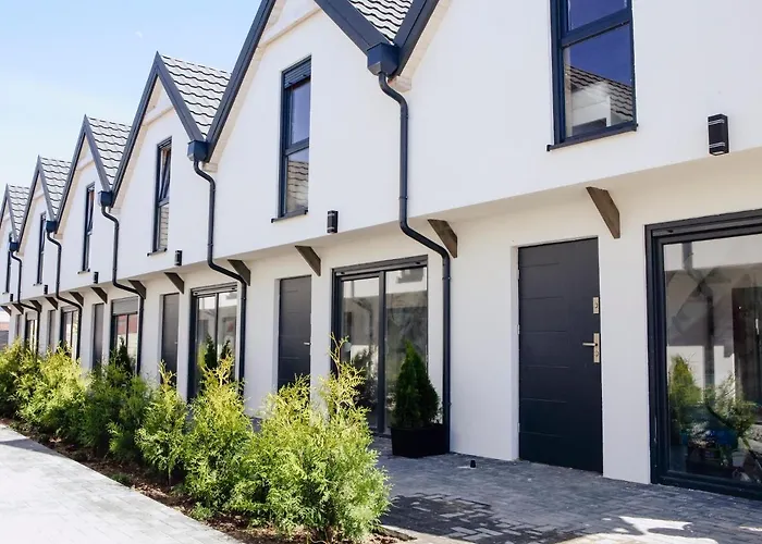 Apartamentowe Dalia Dom wakacyjny Sarbinowo